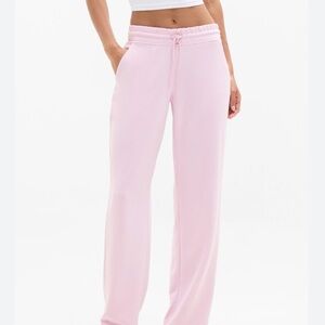 Athleta Seasoft Mid Rise Straight Pant in Pink Size Large